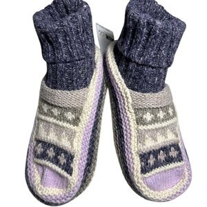 Muk Luks Luxe Collection Cuffed Slipper Sox in Purple and Gray.  Sz: 6-10